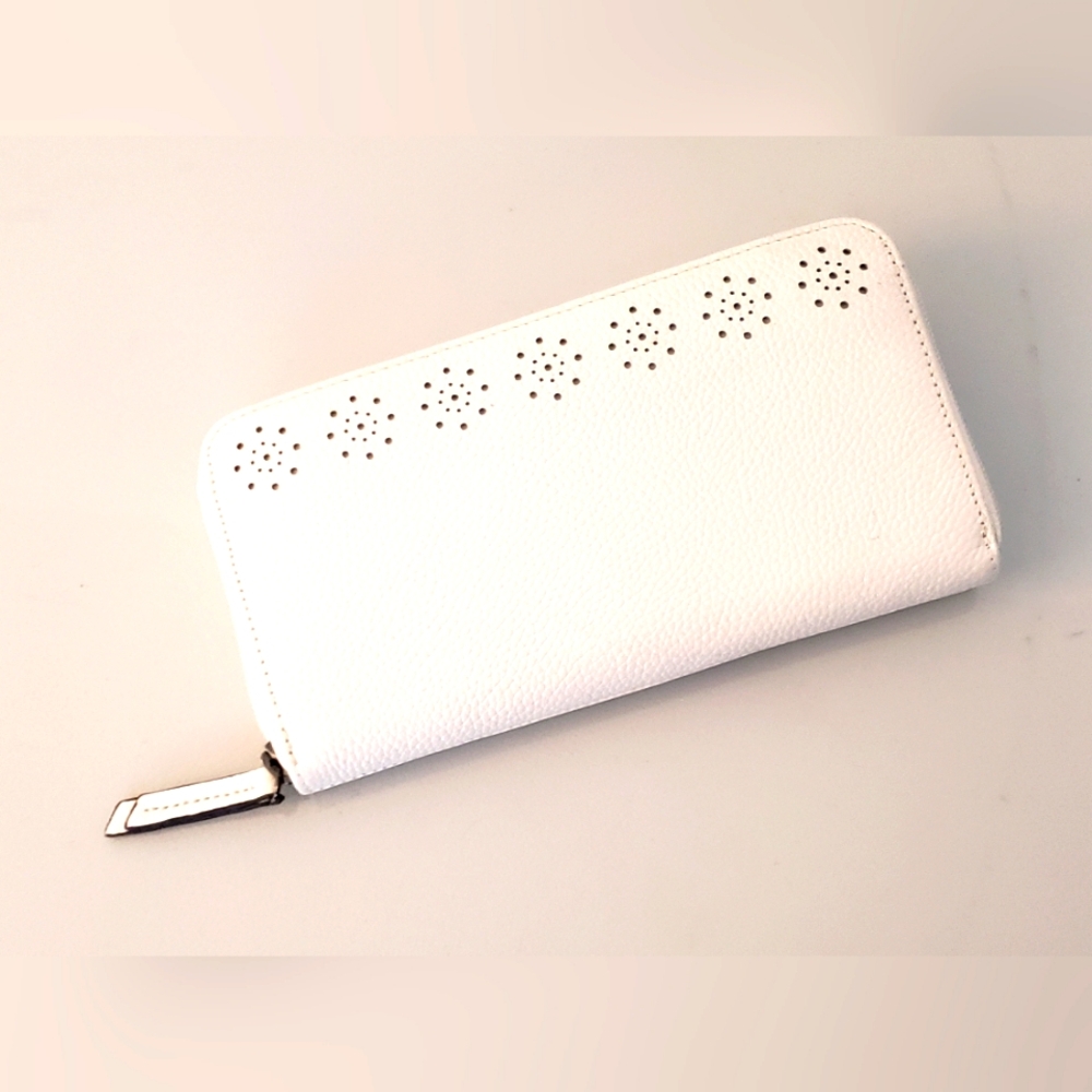 Leather Wallet - Picture 7 of 9